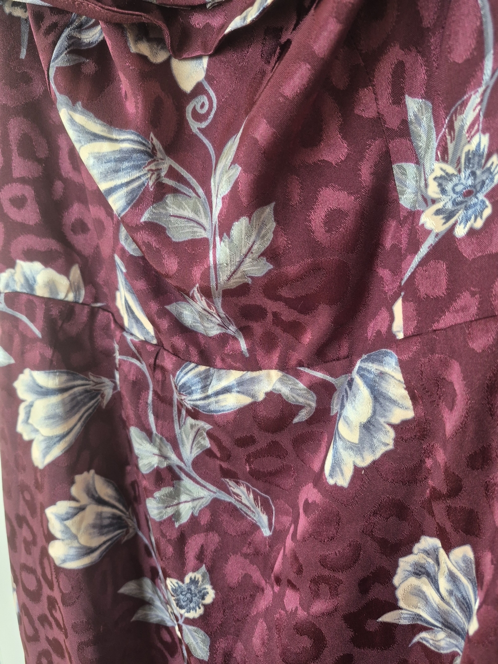 Wayf Off The Shoulder Floral Ruffle Dress - Picture 6 of 9